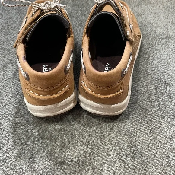 Sperry Kids Shoes in Brown and White - Picture 5 of 8